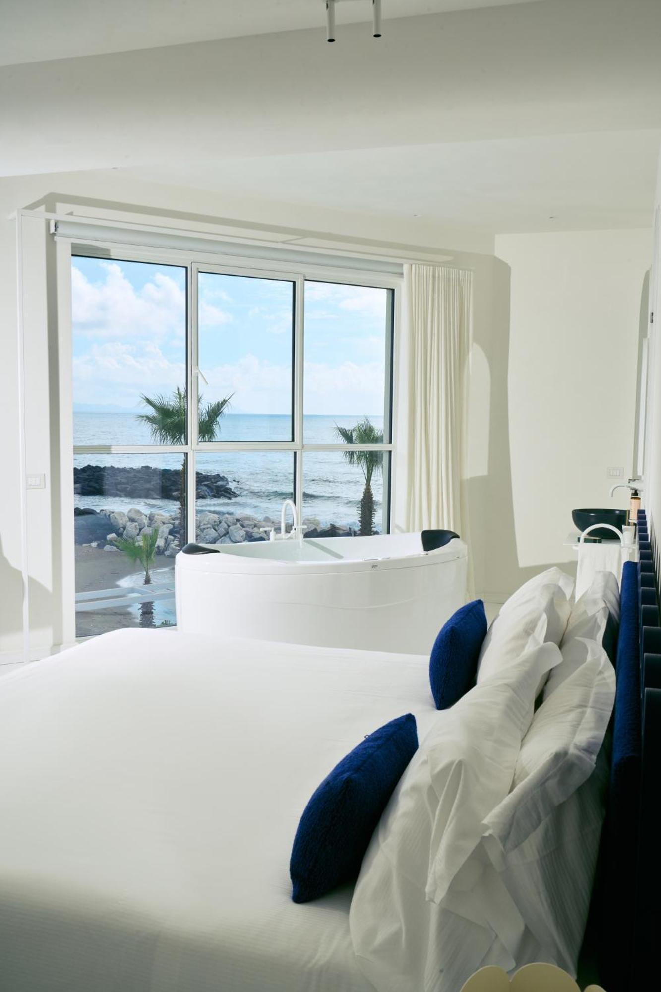 Calea Boutique Hotel Bacoli Exterior photo